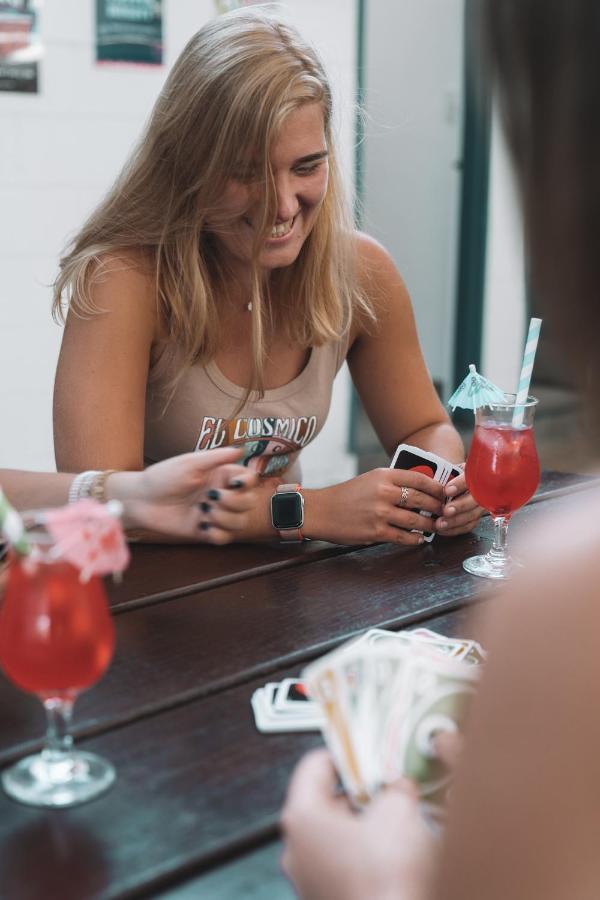 Budds In Surfers Backpackers Gold Coast Luaran gambar